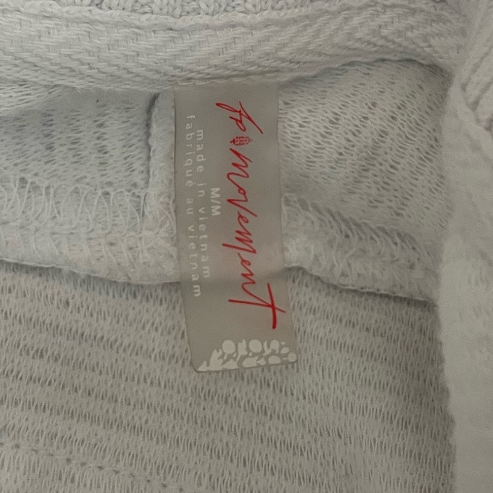 {FP Movement} So Fly Henley Layer in White - Womens Medium - Picture 10 of 11